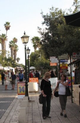 zichron4-270x415 zichron4-270x415