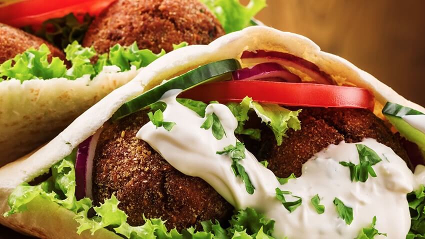 inside_0006_Stree_Food_1850X735-min